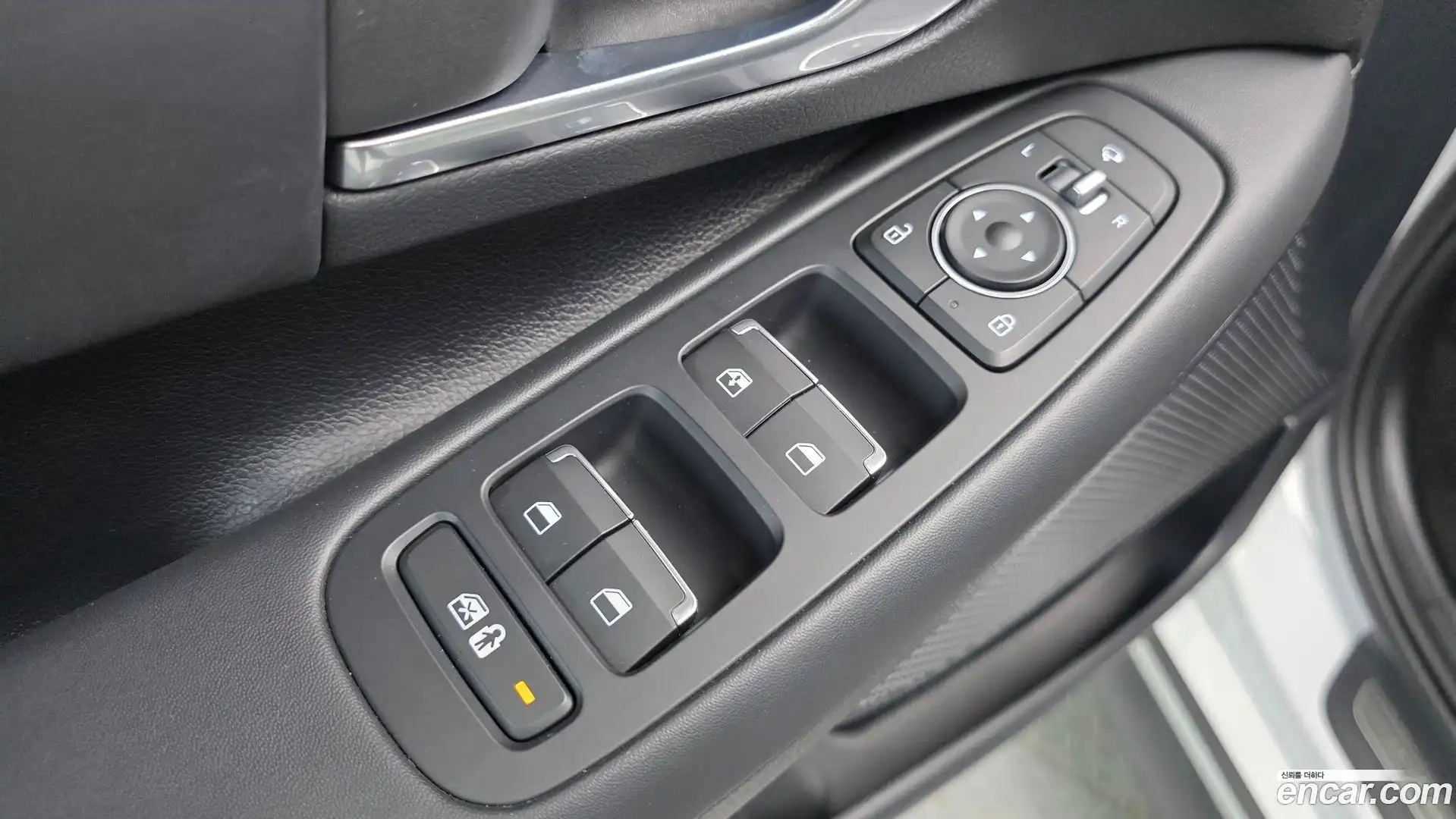 Sonata Hyundai 2020.2-OPTION-016