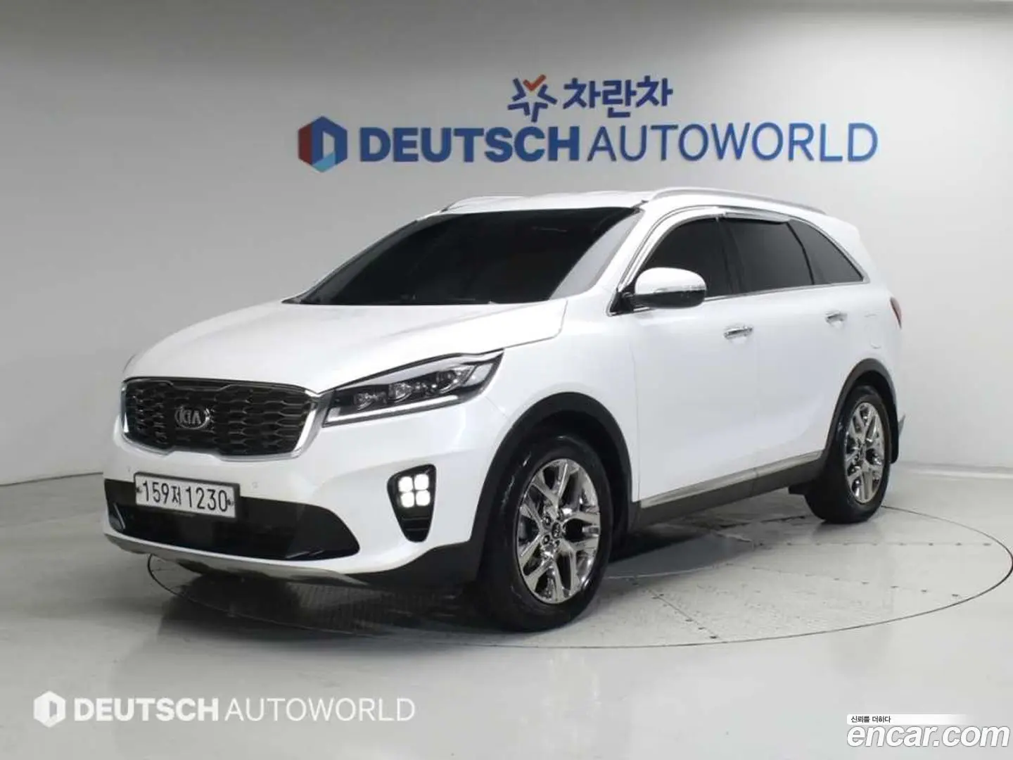 Main__Slider__Photo:Sorento Kia 2020.1-0