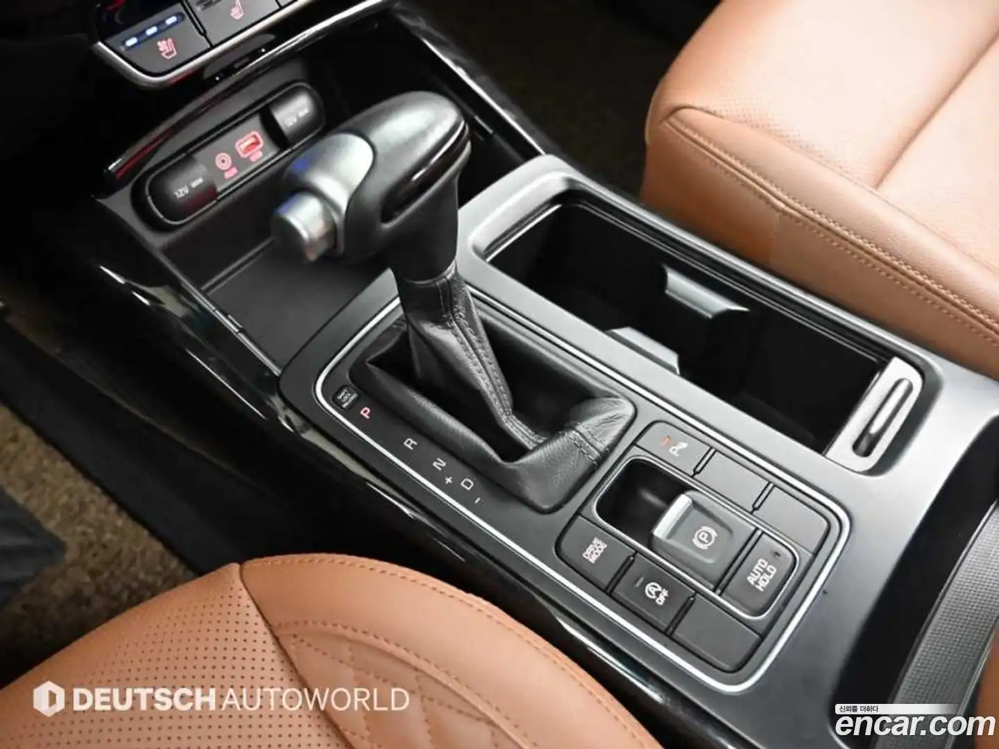 Sorento Kia 2020.1-INNER-008