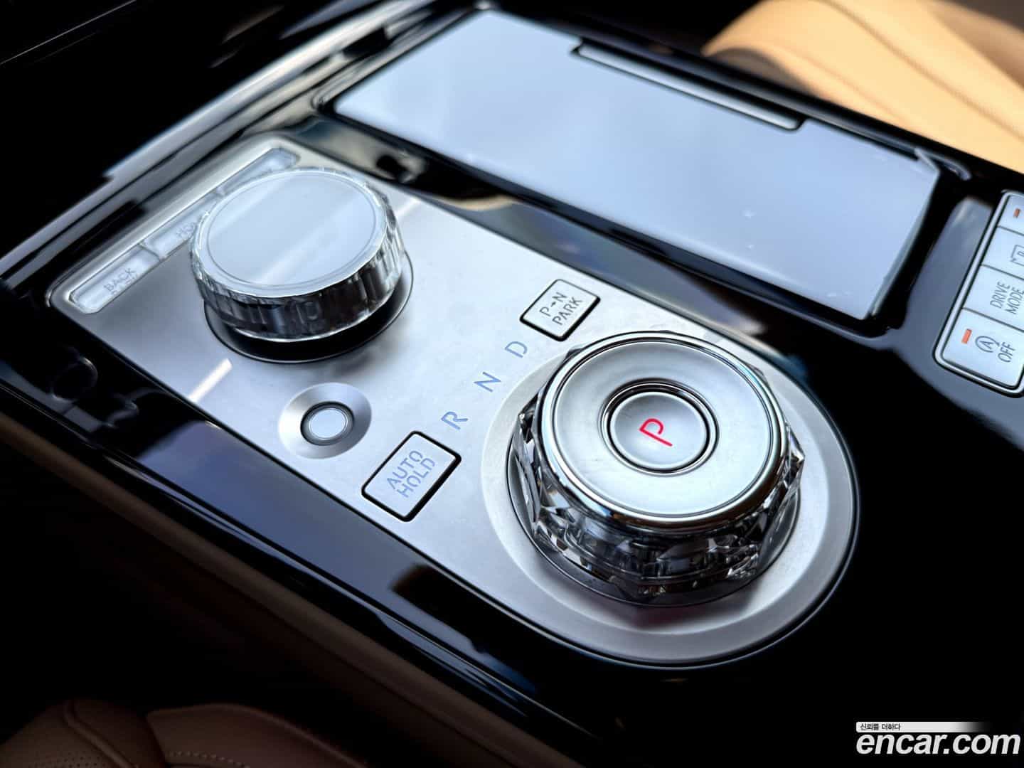 G80 Genesis 2025.6-INNER-009