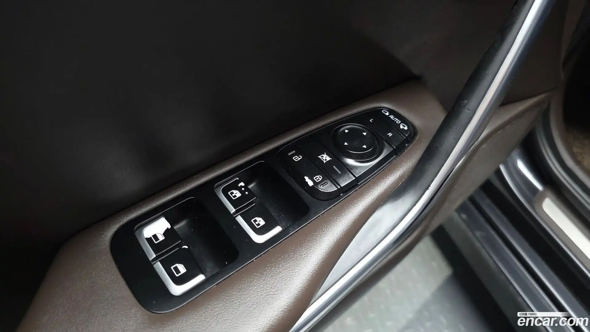 Stinger Kia 2017.5-OPTION-045