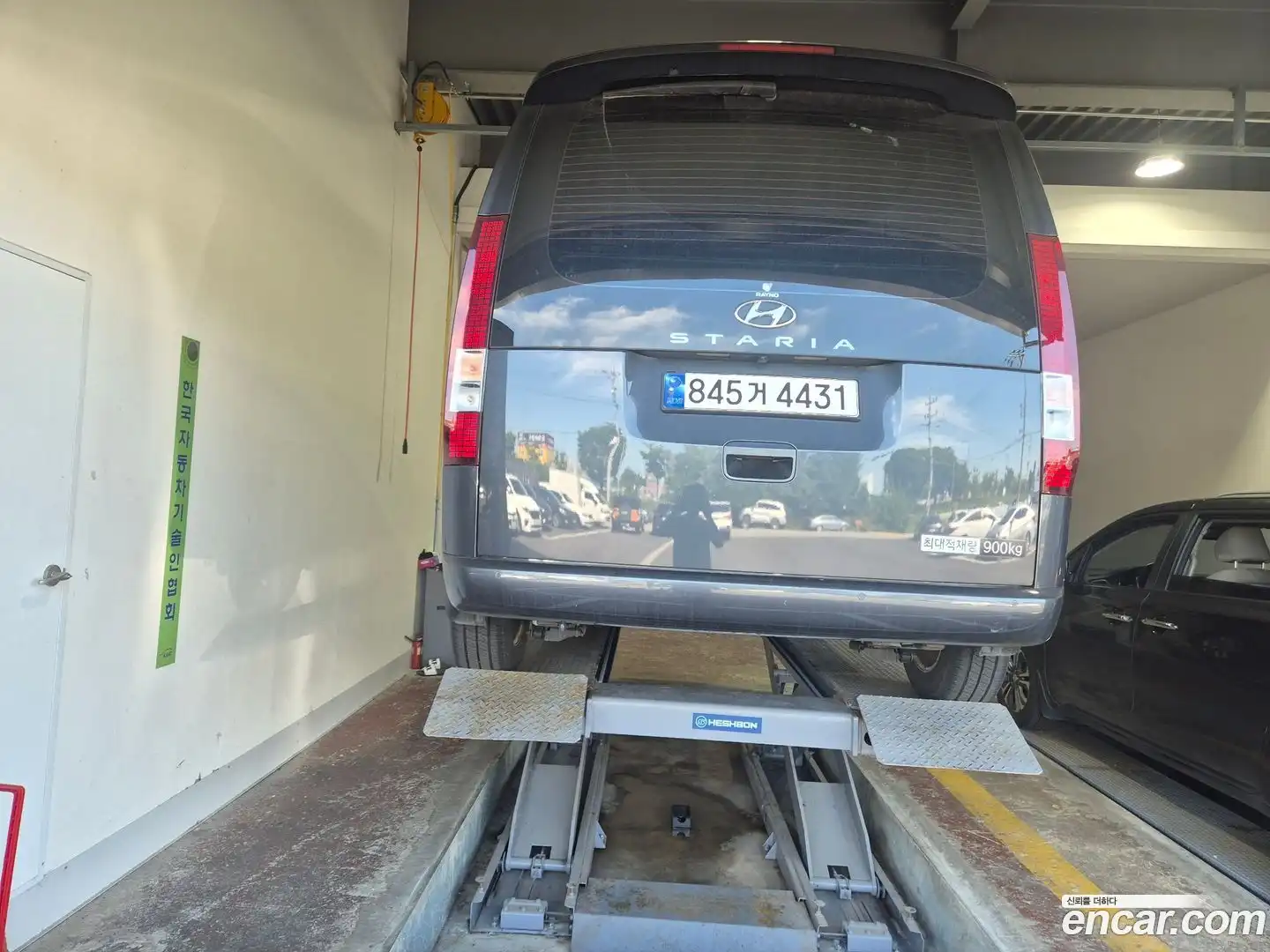 Staria Hyundai 2023.11-OUTER-002