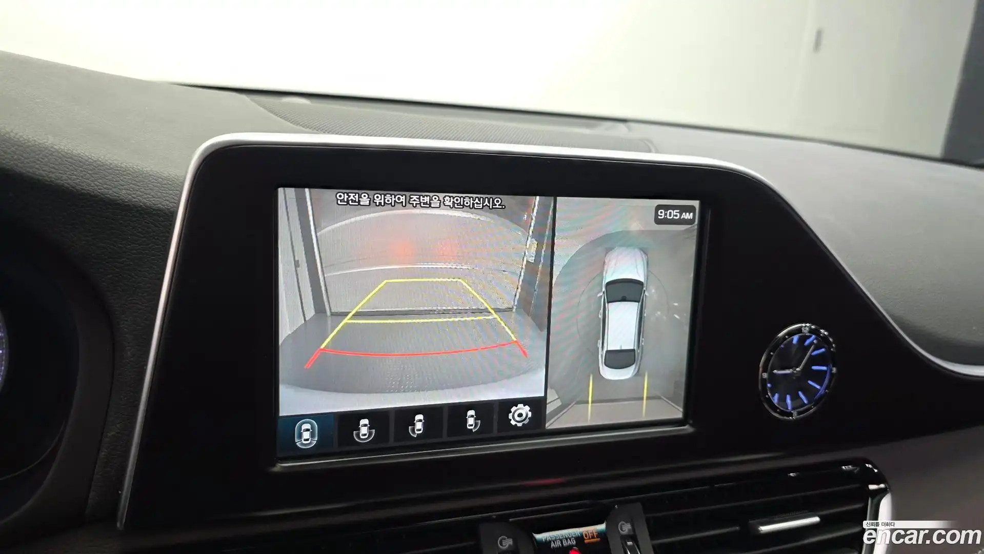 Grandeur Hyundai 2018.1-OPTION-020