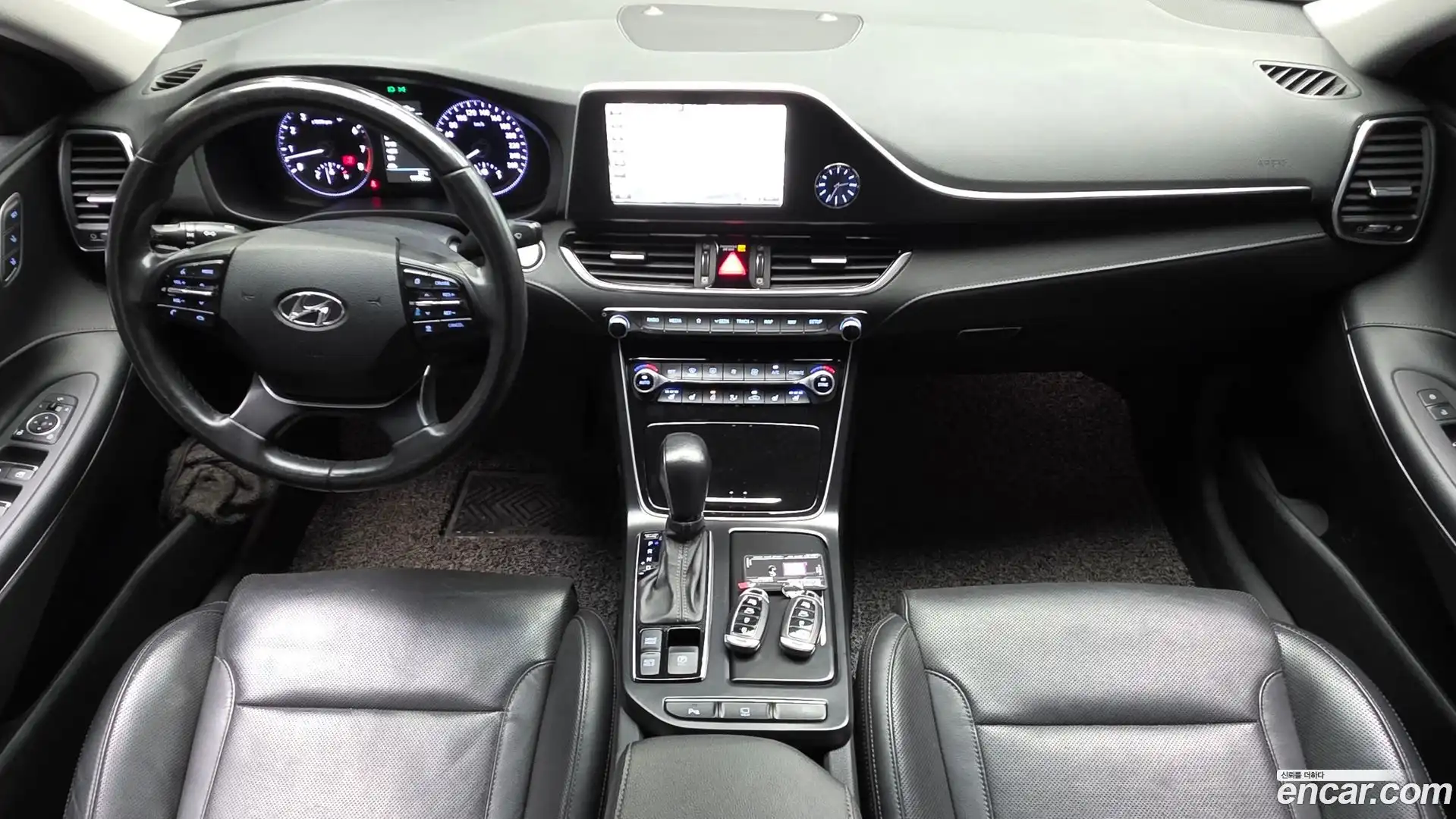 Grandeur Hyundai 2018.5-INNER-007