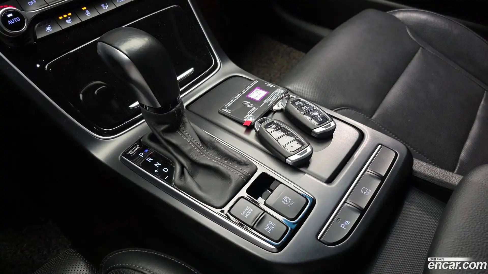 Grandeur Hyundai 2018.5-INNER-009