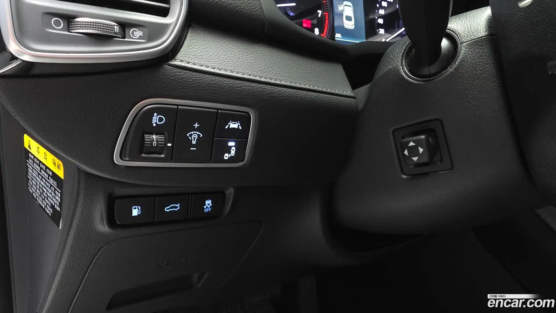 Grandeur Hyundai 2018.5-OPTION-021