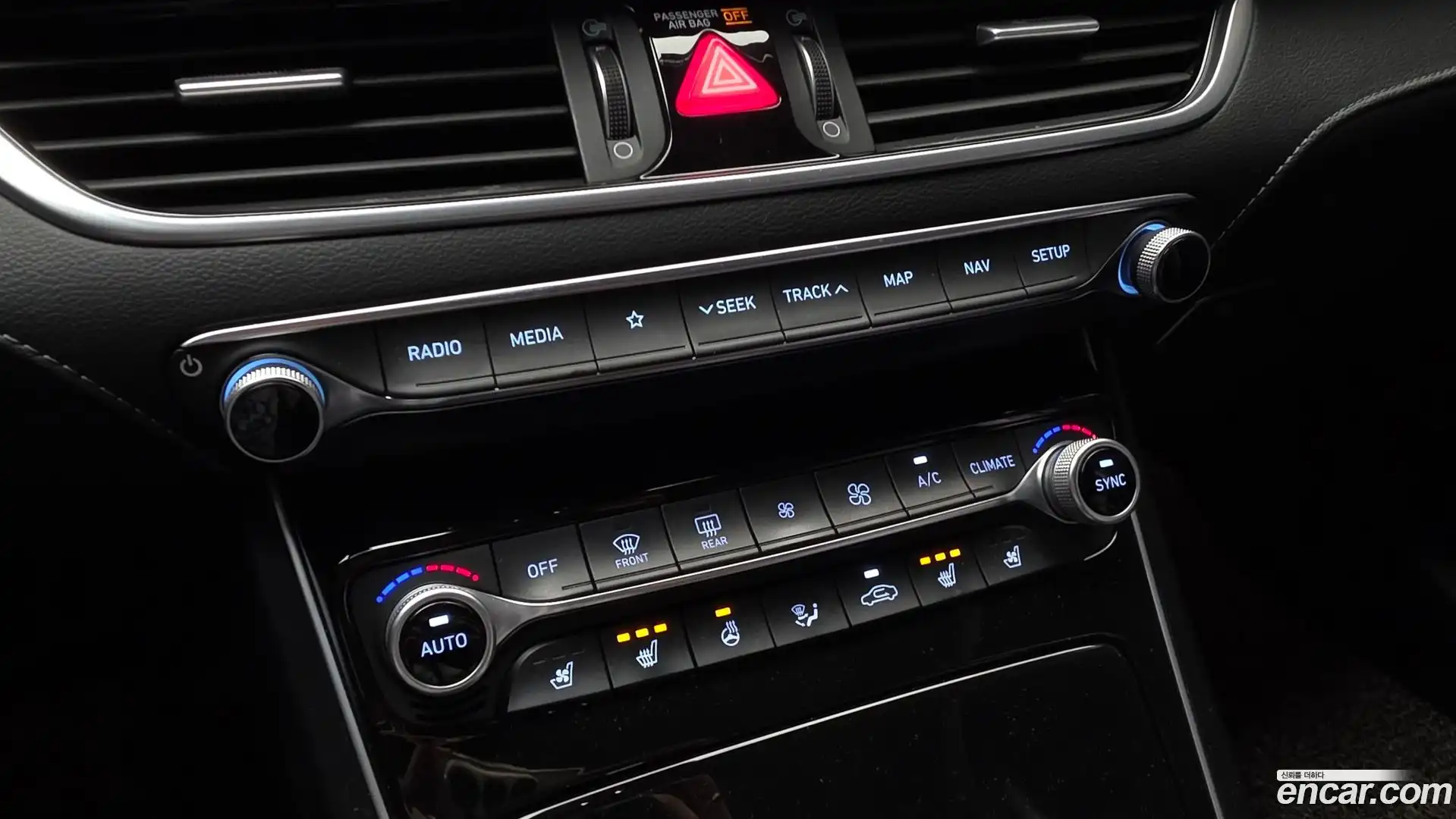 Grandeur Hyundai 2018.5-OPTION-043