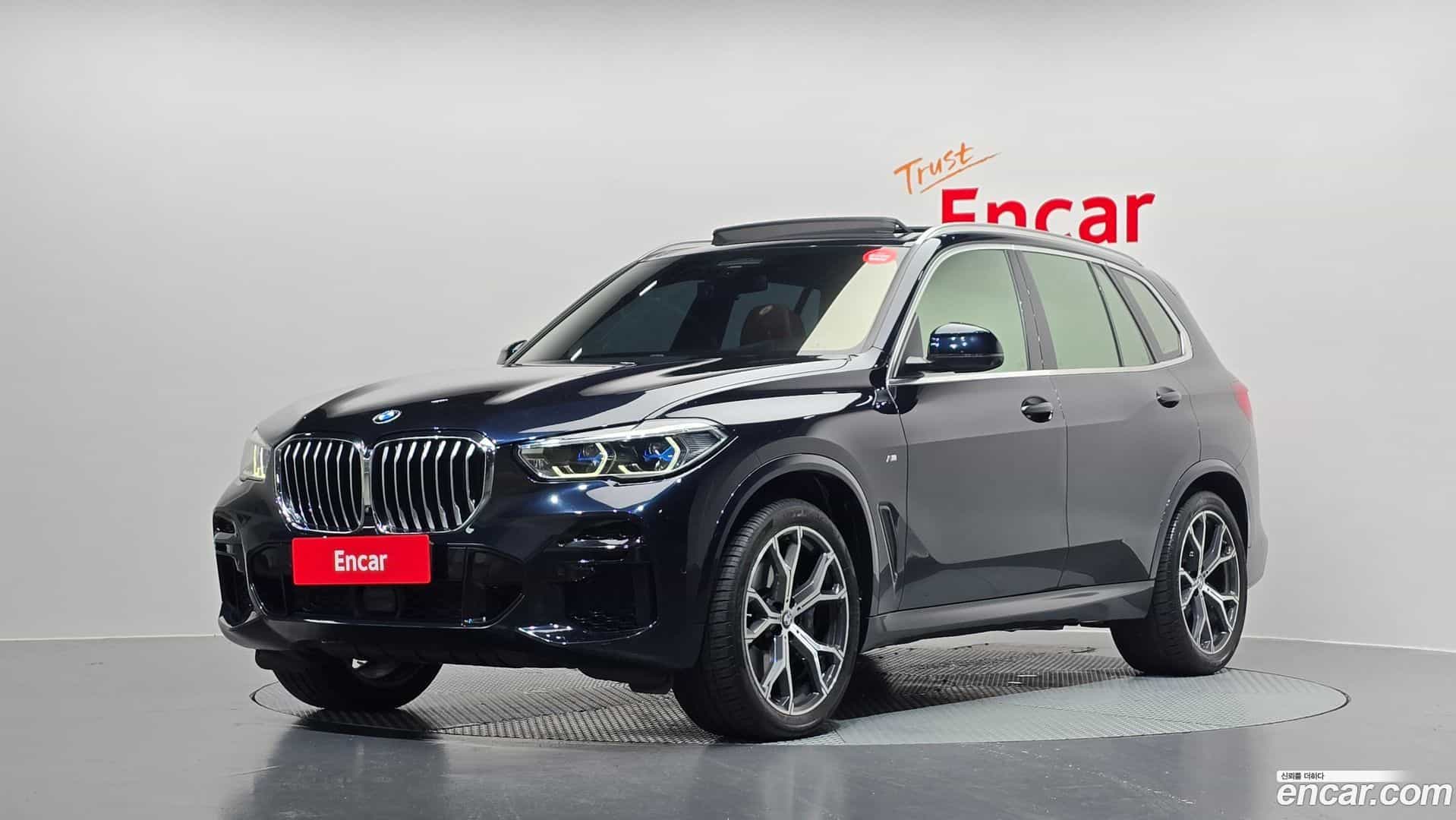 X5 BMW 2021.10-OUTER-001