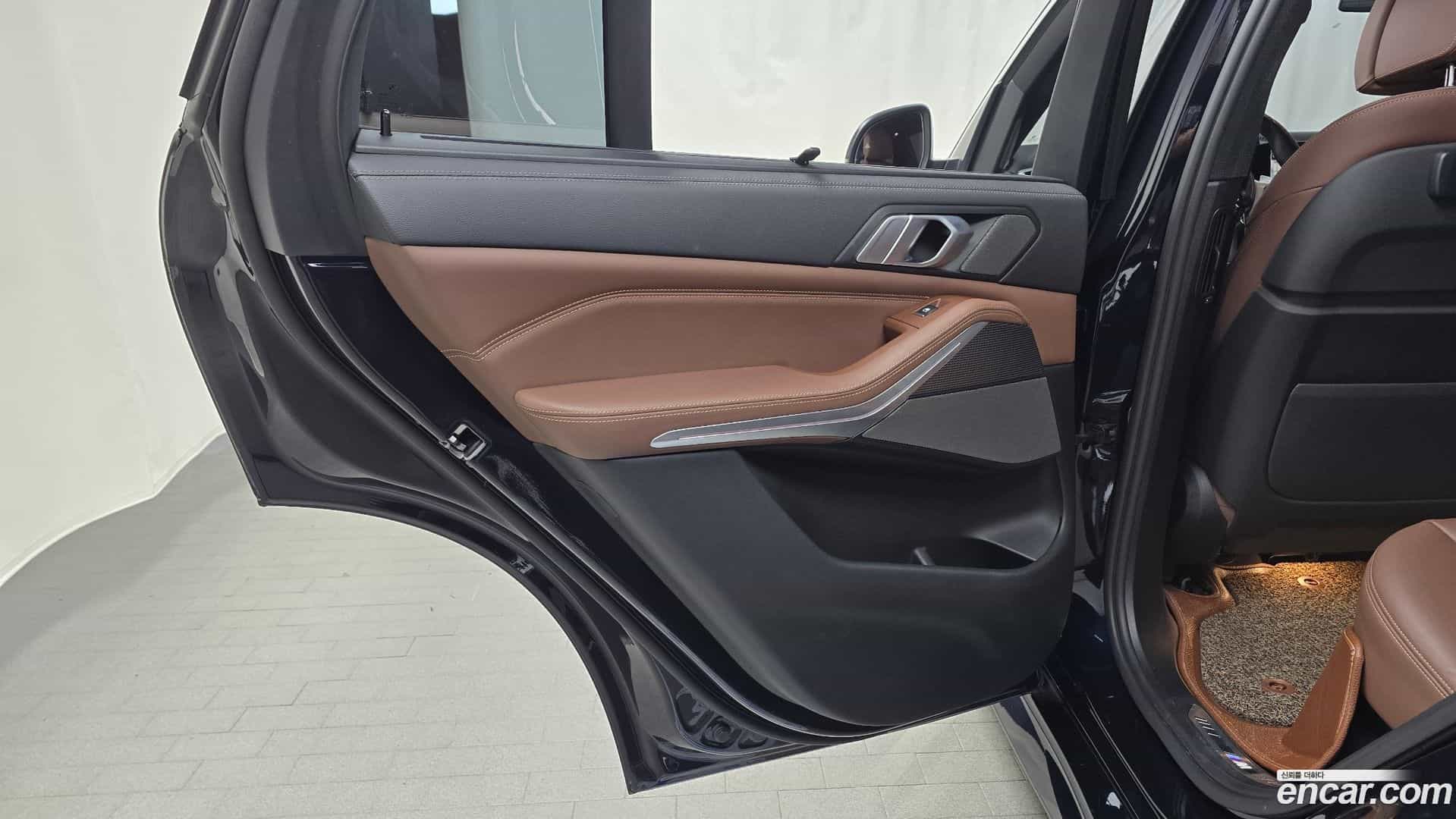 X5 BMW 2021.10-INNER-035