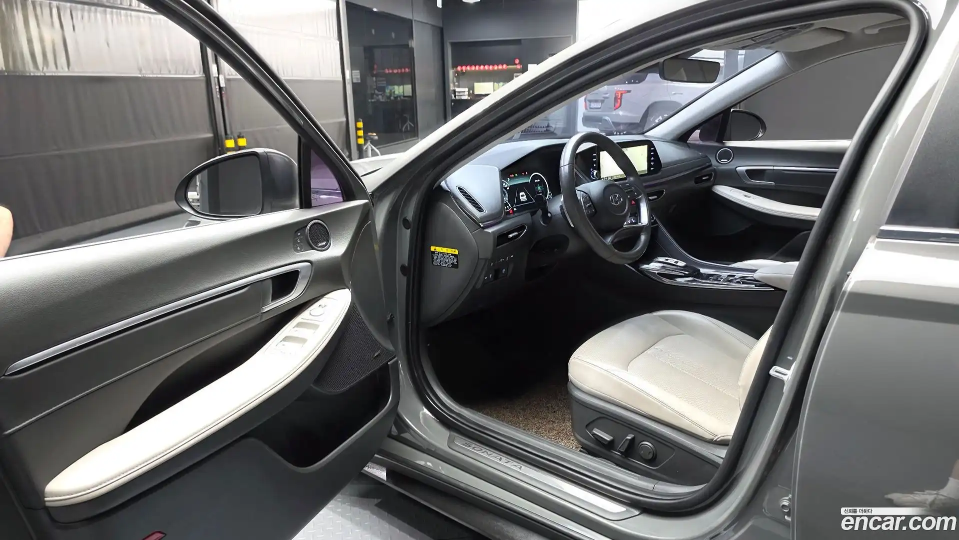 Sonata Hyundai 2019.6-INNER-010