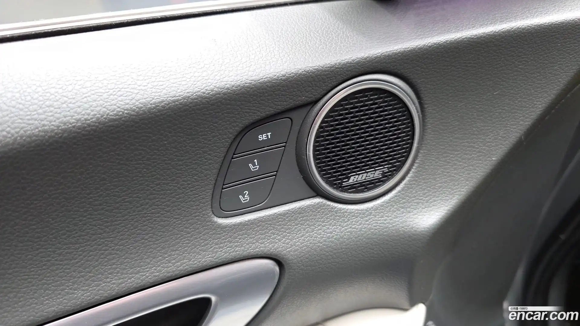 Sonata Hyundai 2019.6-OPTION-043
