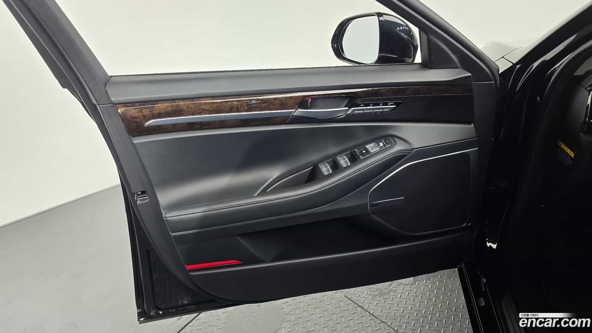 G90 Genesis 2020.3-INNER-034