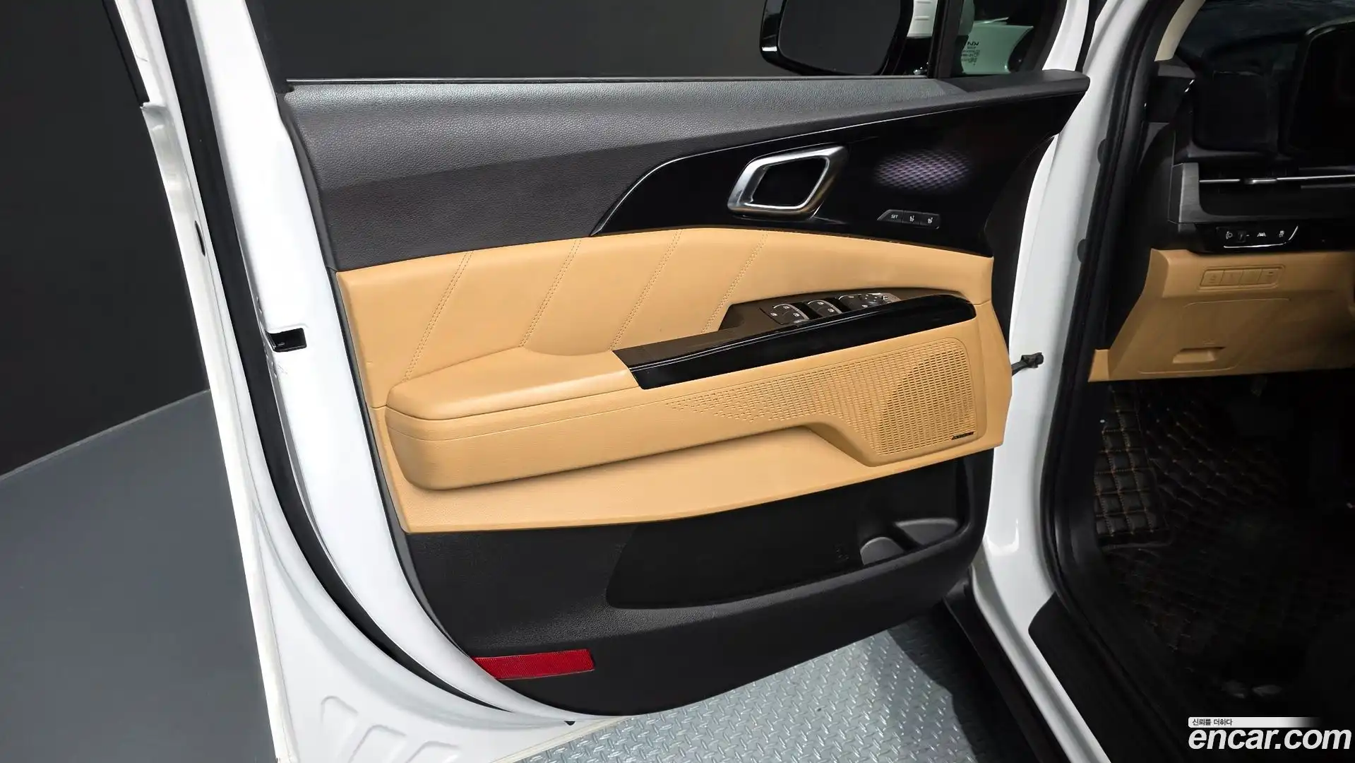 Canival Kia 2022.0-INNER-034