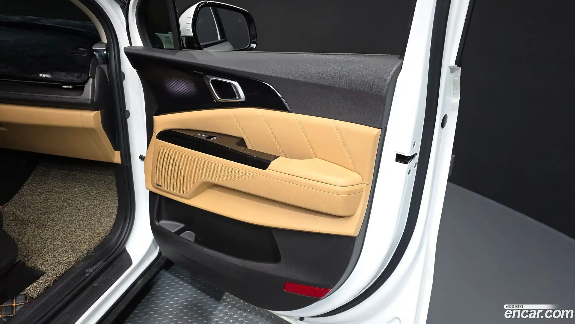 Canival Kia 2022.0-INNER-035