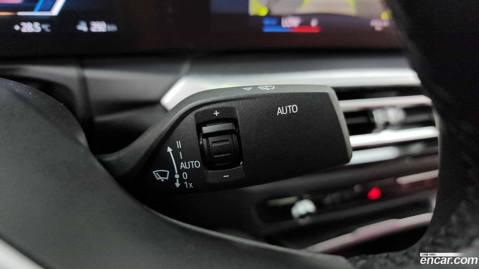 i4 BMW 2022.7-OPTION-040
