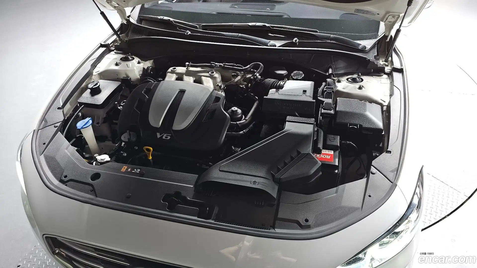 Grandeur Hyundai 2017.6-OUTER-006