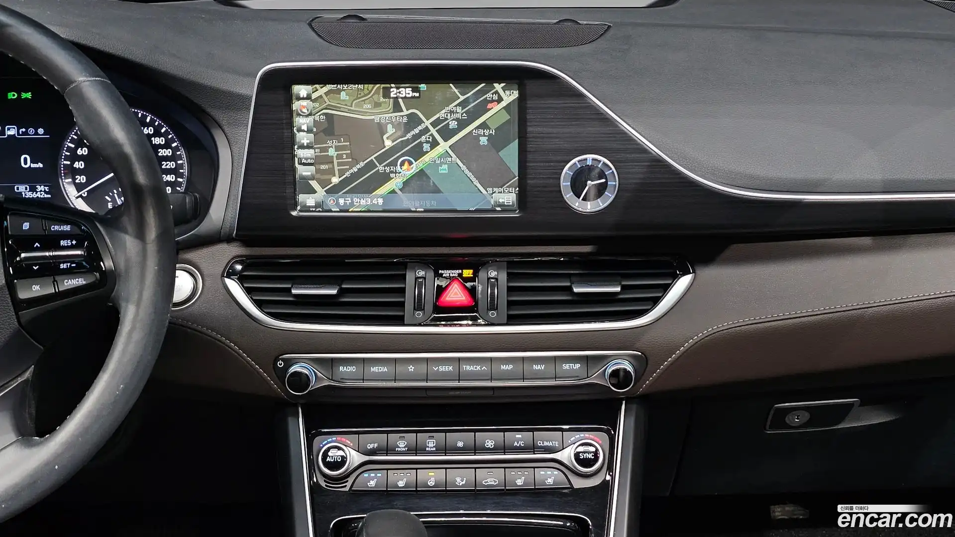 Grandeur Hyundai 2017.6-OPTION-018