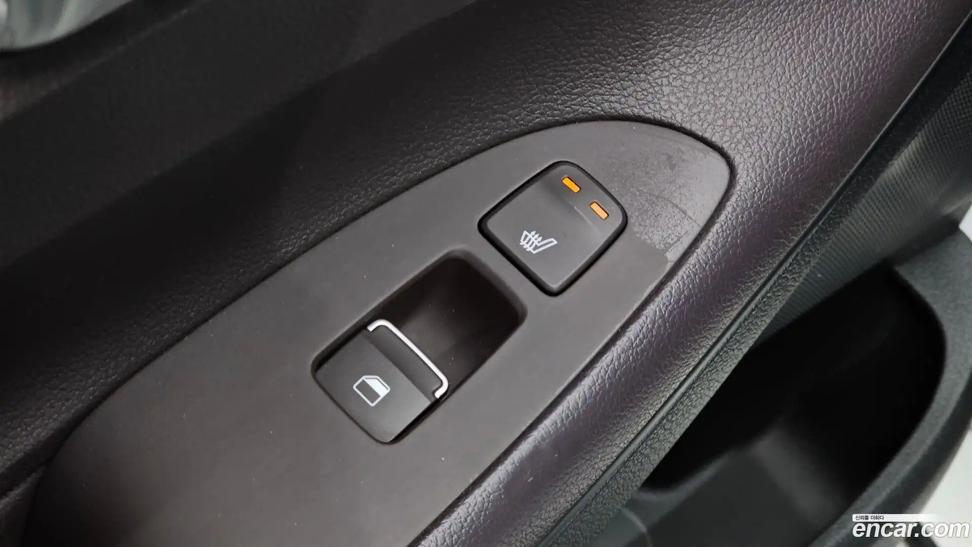 Grandeur Hyundai 2017.6-OPTION-024