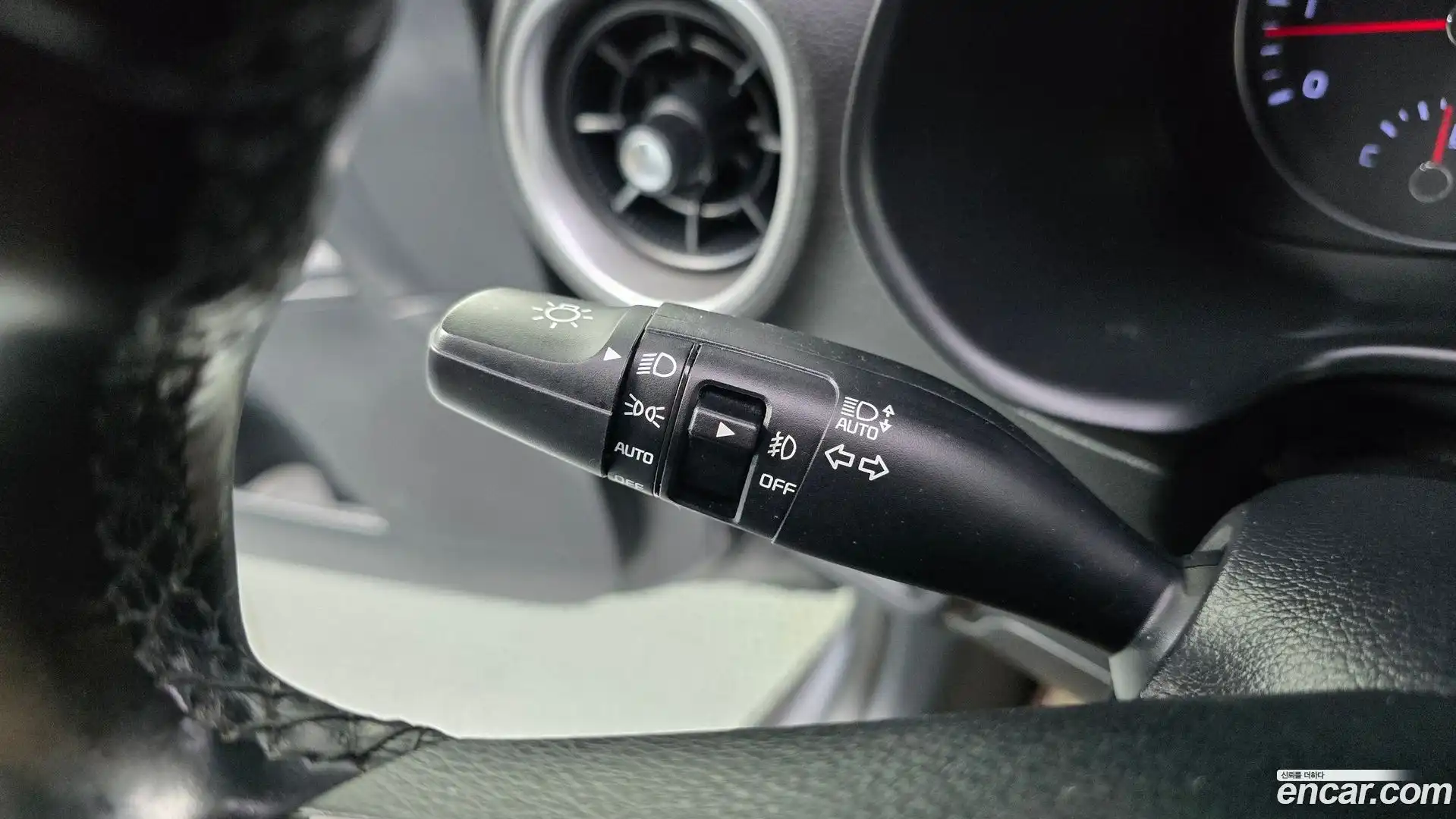 K3 Kia 2018.9-OPTION-043