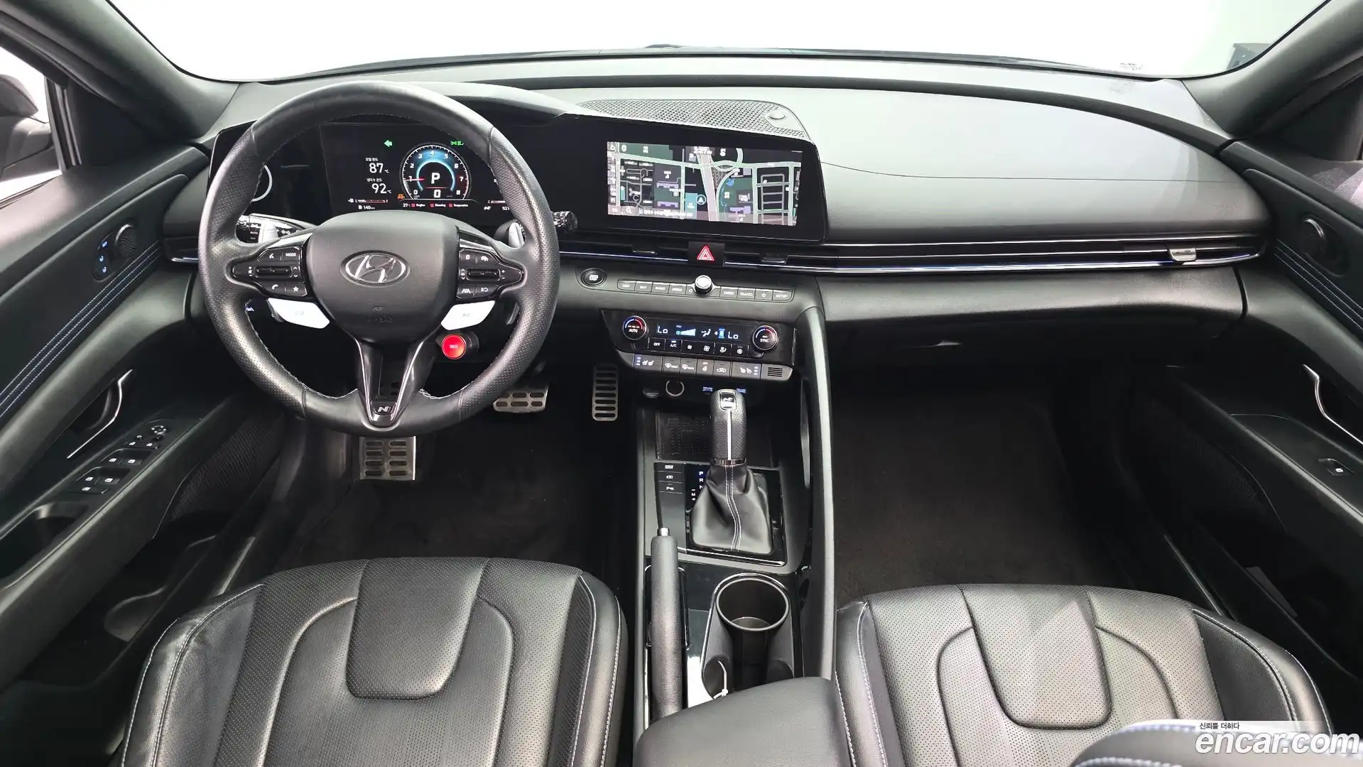 AVANTE Hyundai 2021.10-INNER-007