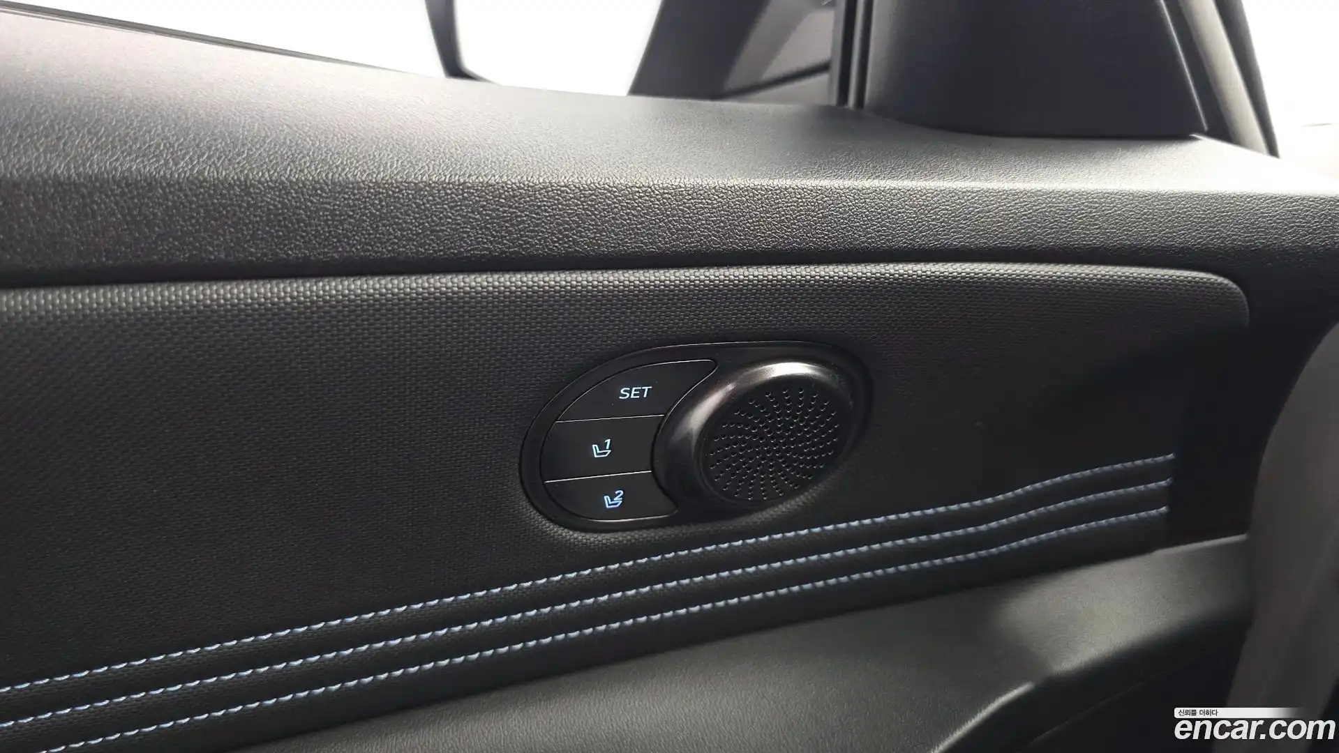AVANTE Hyundai 2021.10-OPTION-046