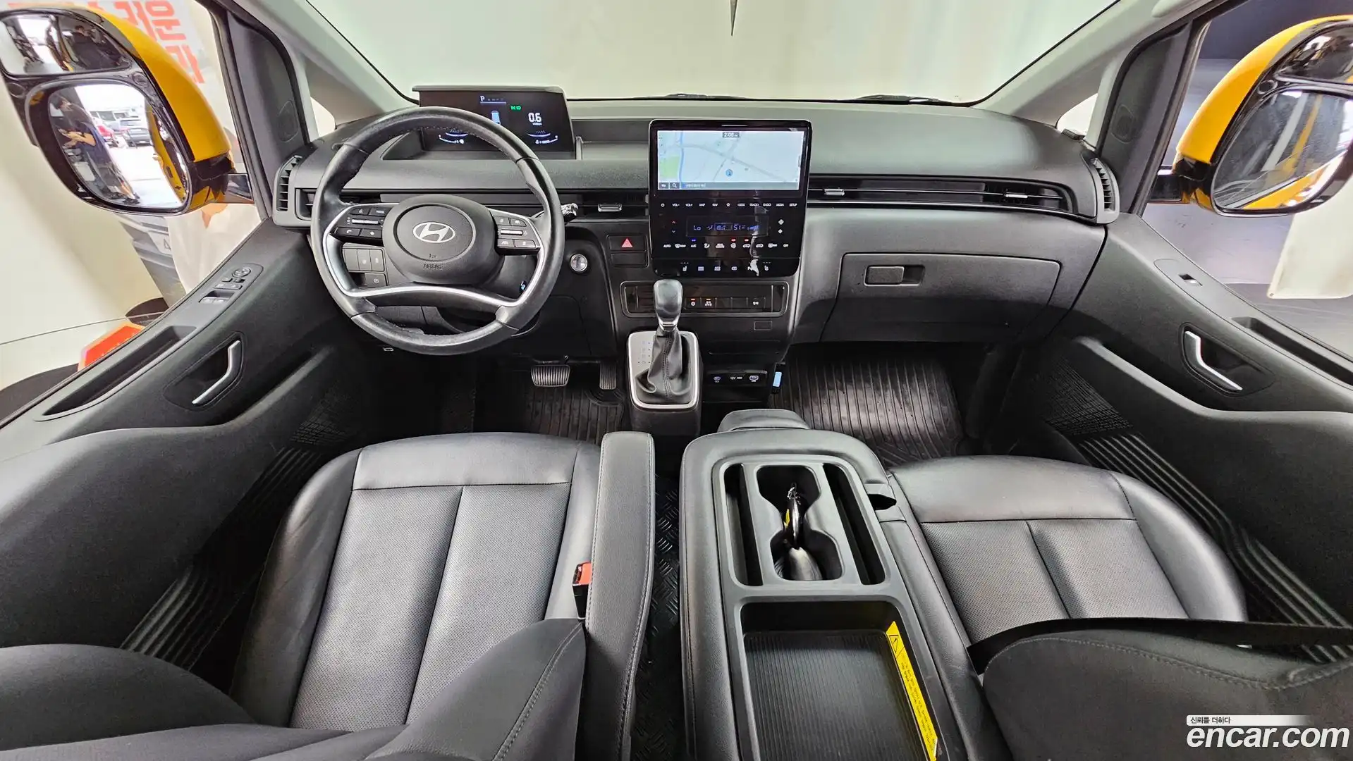 Staria Hyundai 2024.10-INNER-007