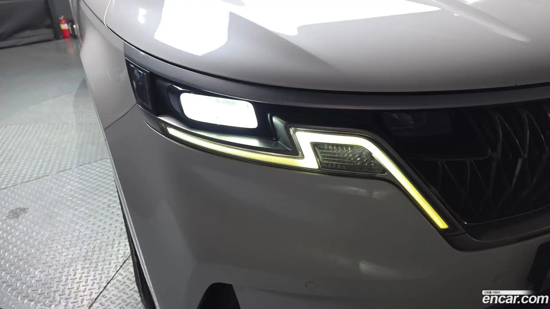 Canival Kia 2022.2-OUTER-032