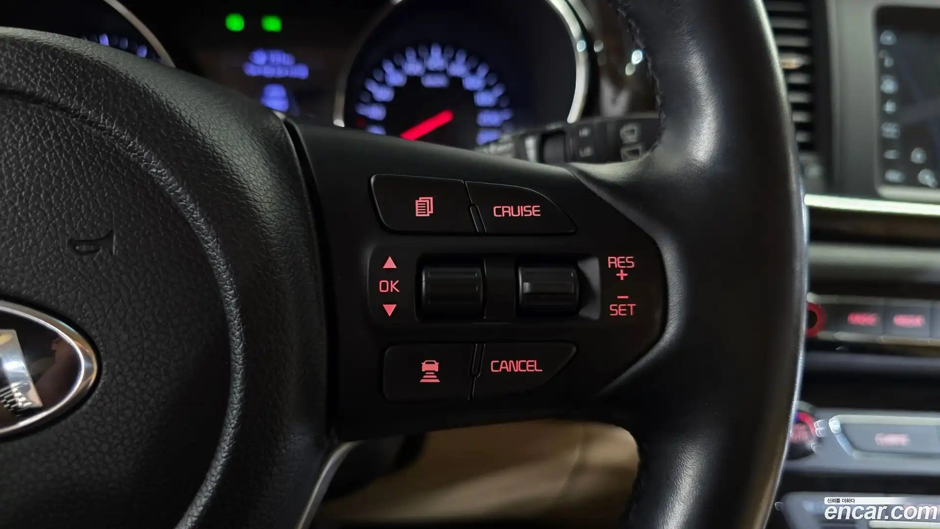 Canival Kia 2020.1-OPTION-021