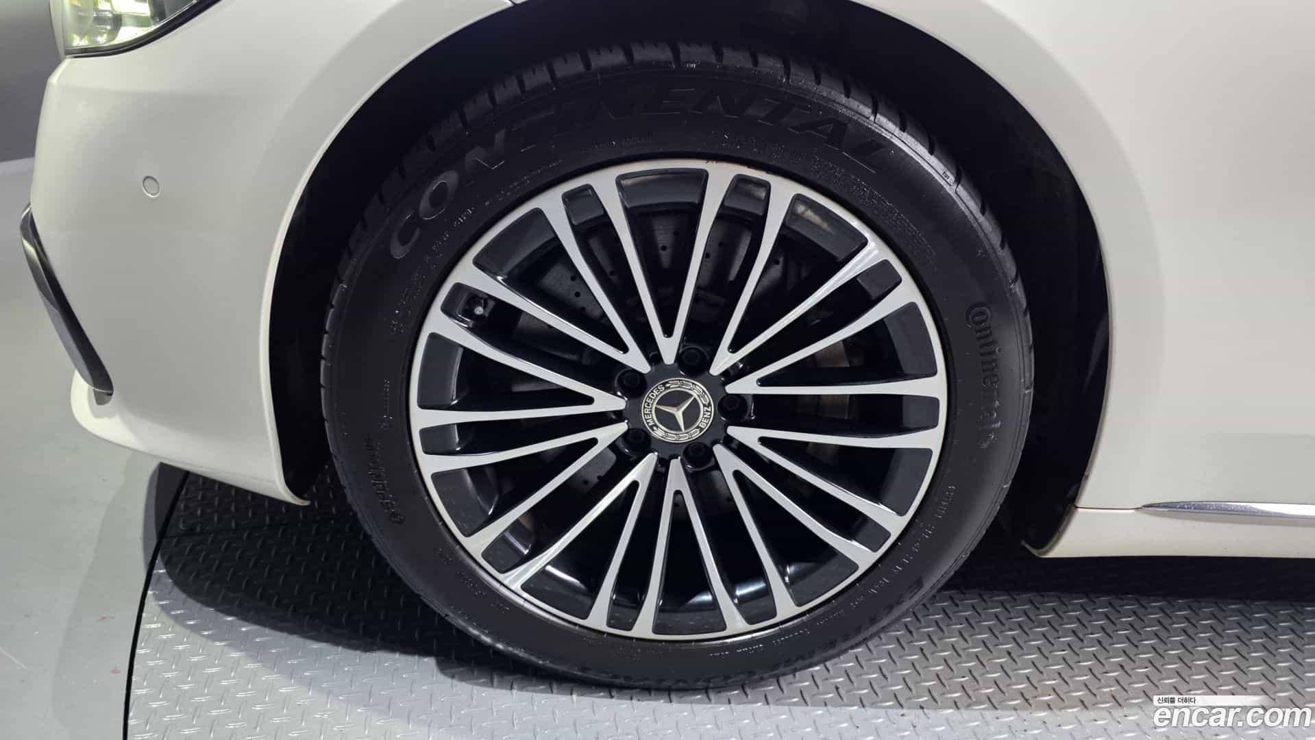 S-Class Mercedes-Benz 2021.4-OUTER-005