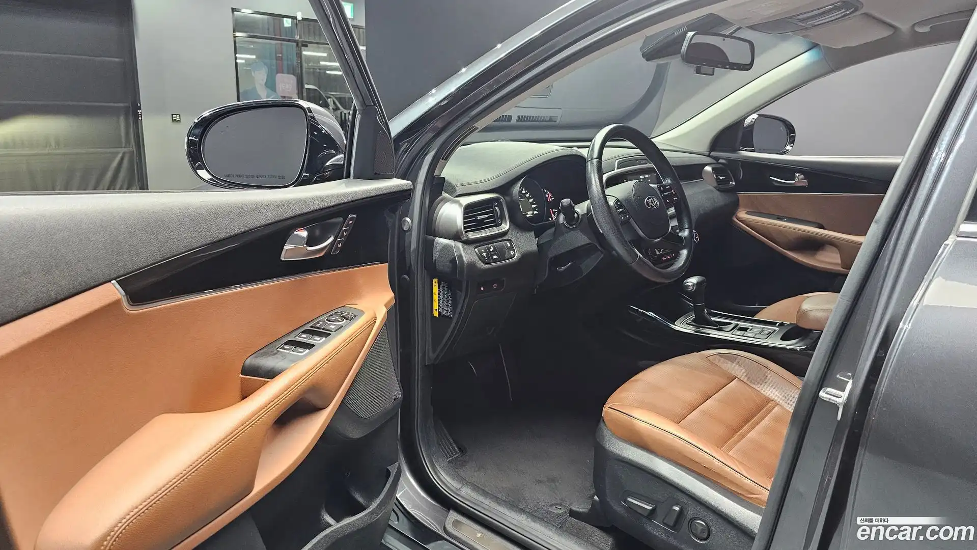 Sorento Kia 2018.5-INNER-010