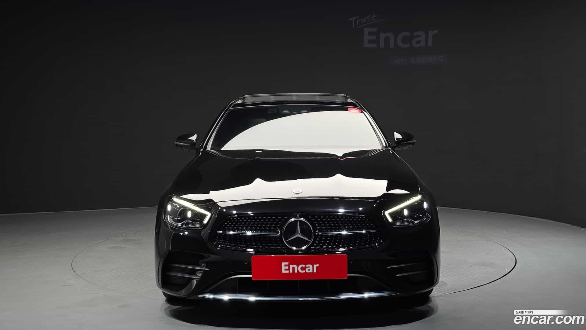 E-Class Mercedes-Benz 2022.3-OUTER-003