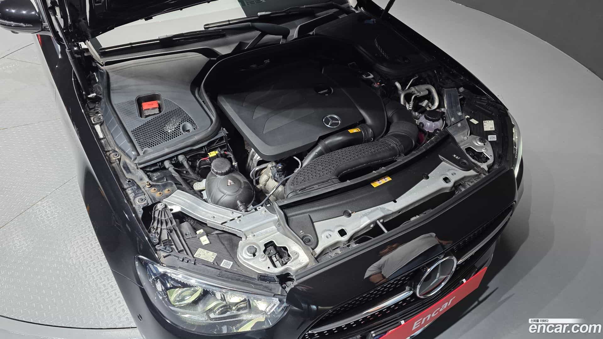E-Class Mercedes-Benz 2022.3-OUTER-006