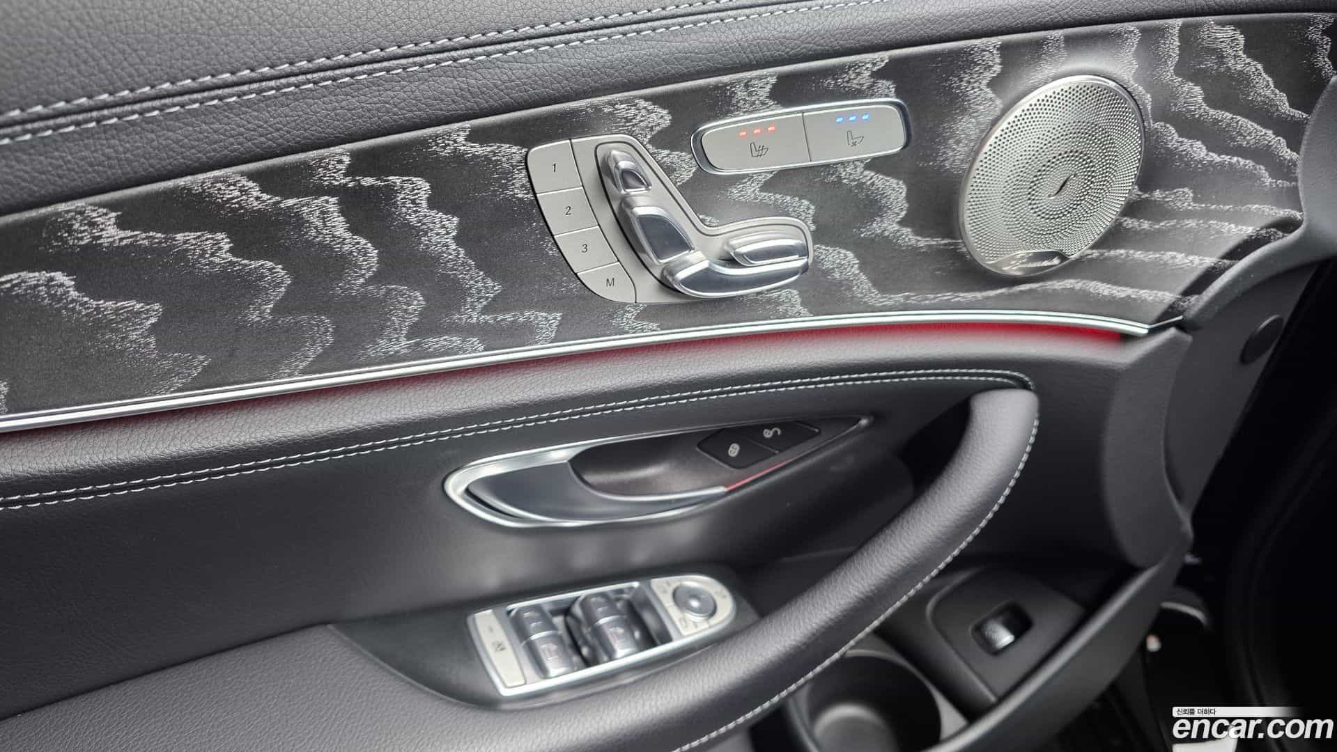 E-Class Mercedes-Benz 2022.3-OPTION-023