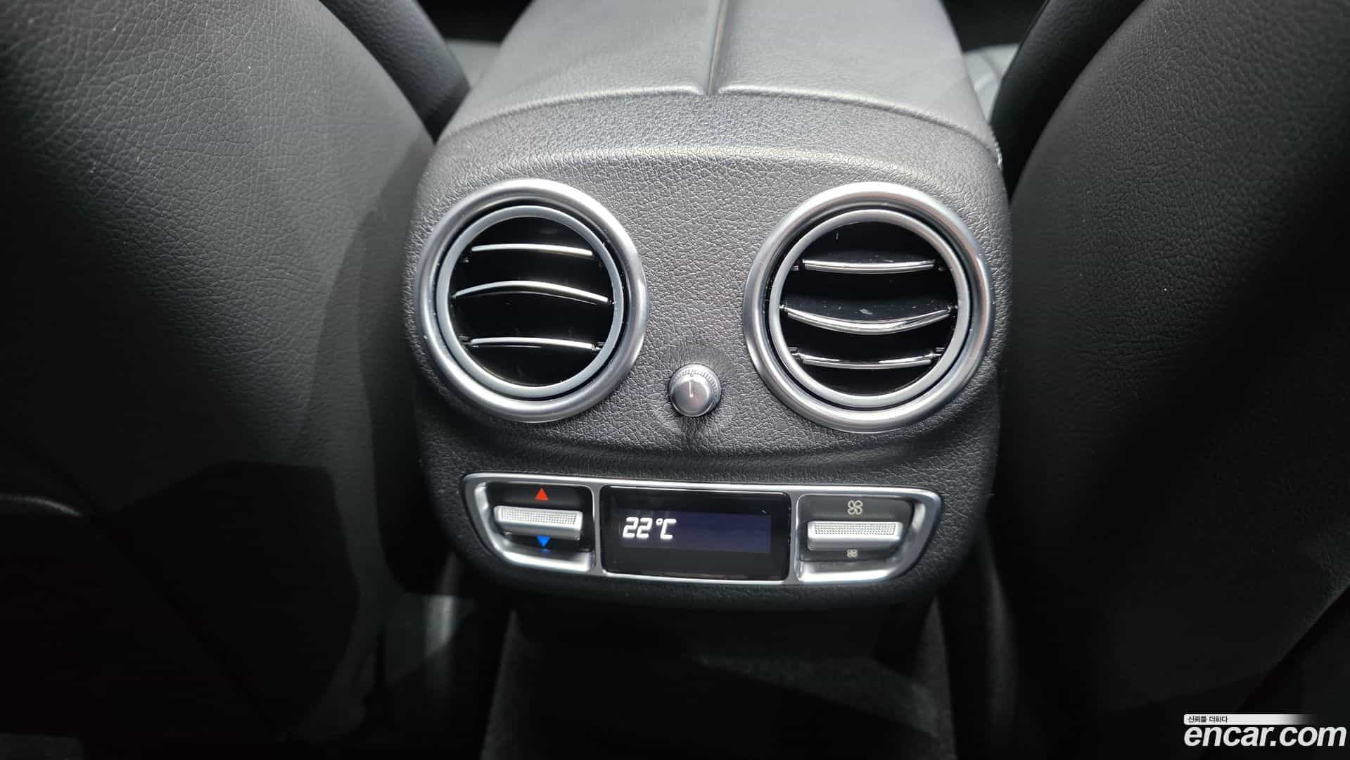 E-Class Mercedes-Benz 2022.3-OPTION-043