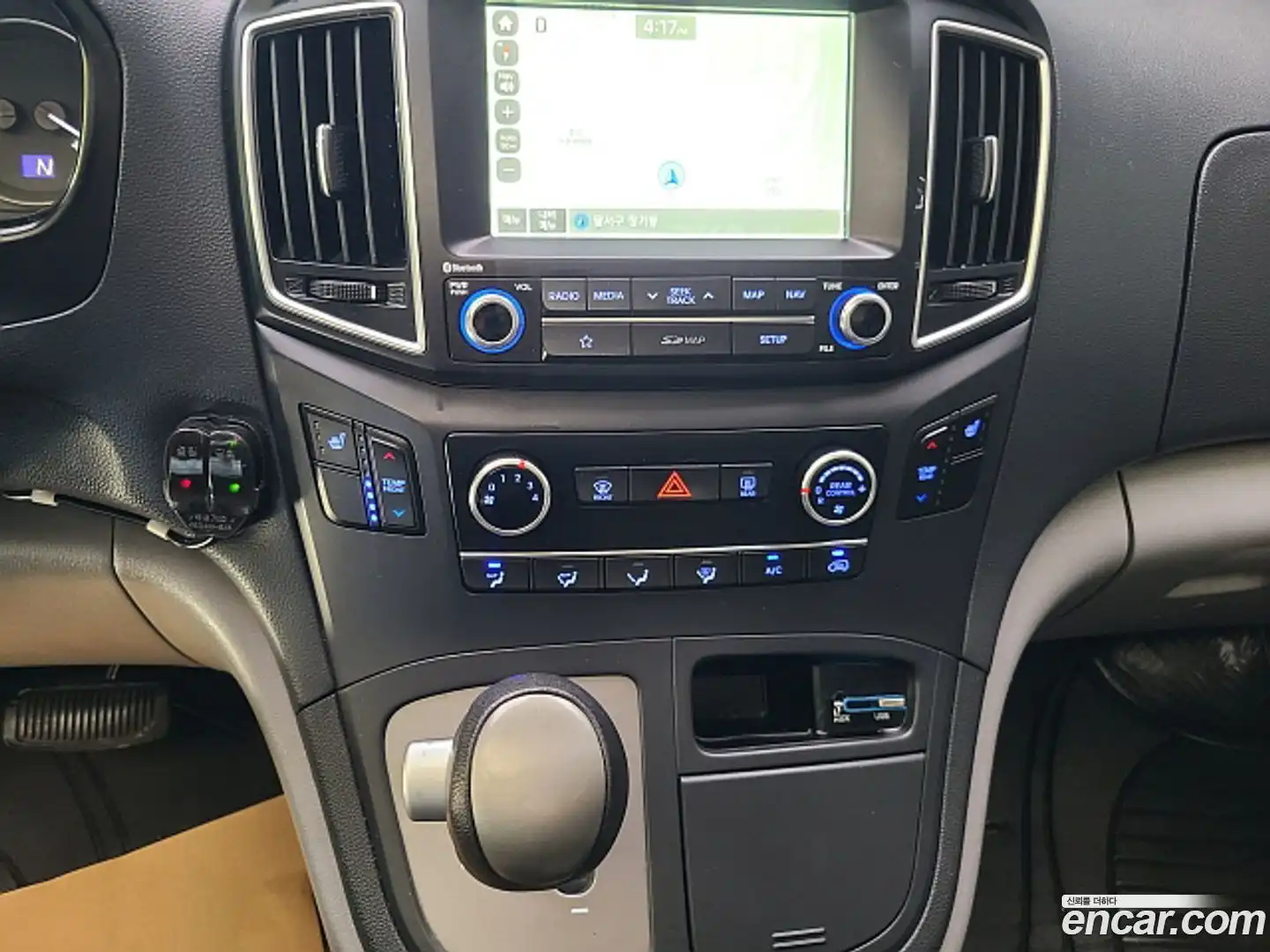 Starex Hyundai 2018.9-OPTION-020