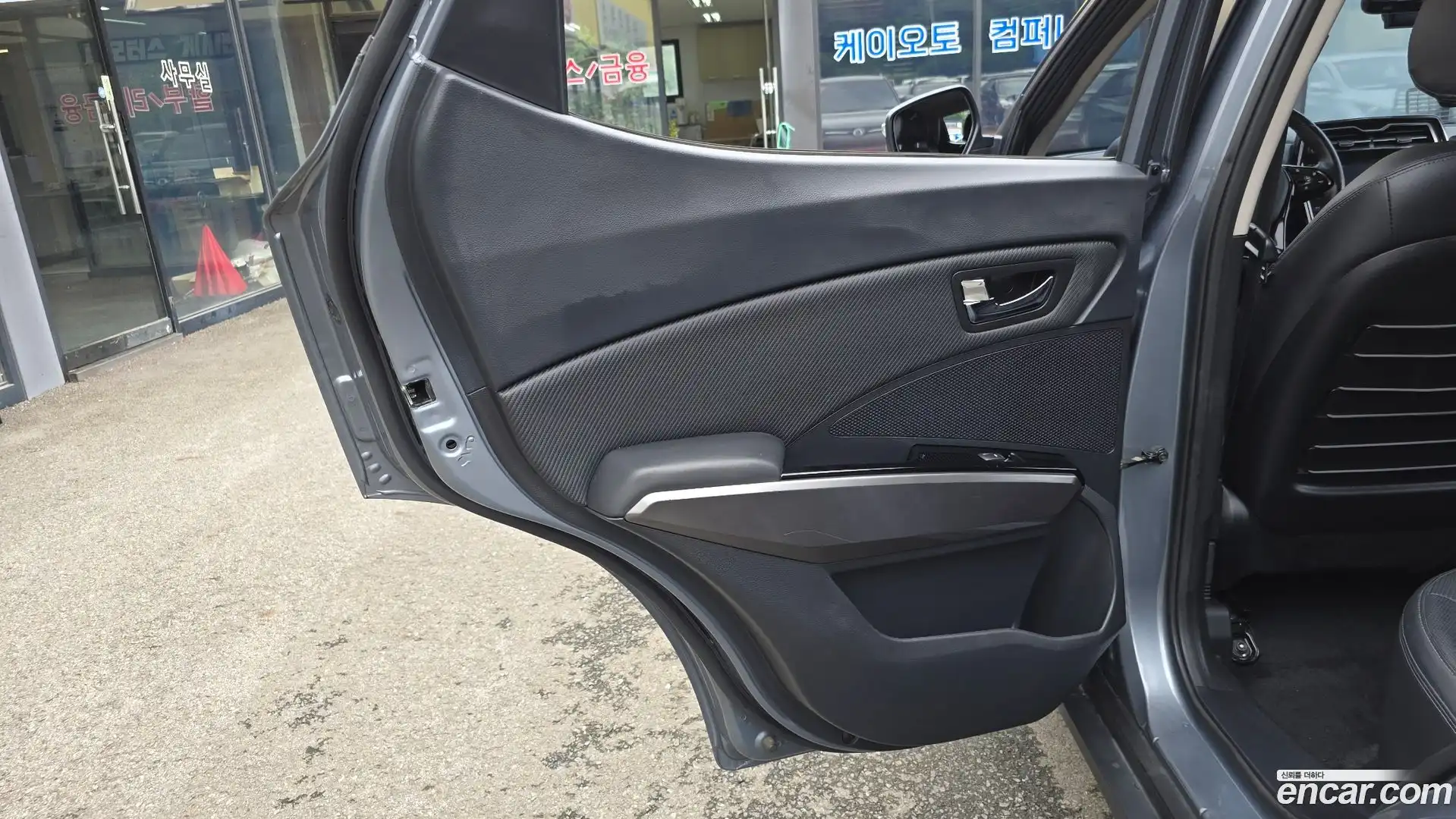 TIBOLI KG Mobility 2019.6-INNER-035