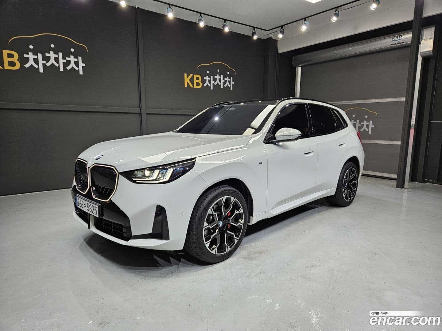 Main__Slider__Photo:X3 BMW 2025.3-0