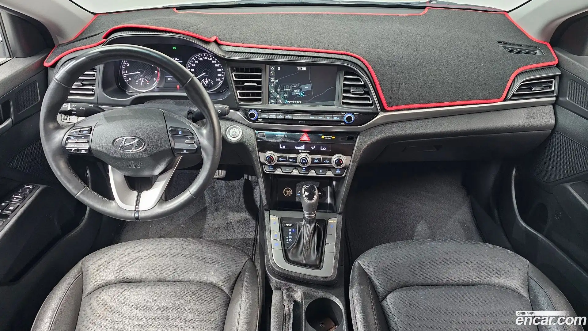 AVANTE Hyundai 2019.2-INNER-007
