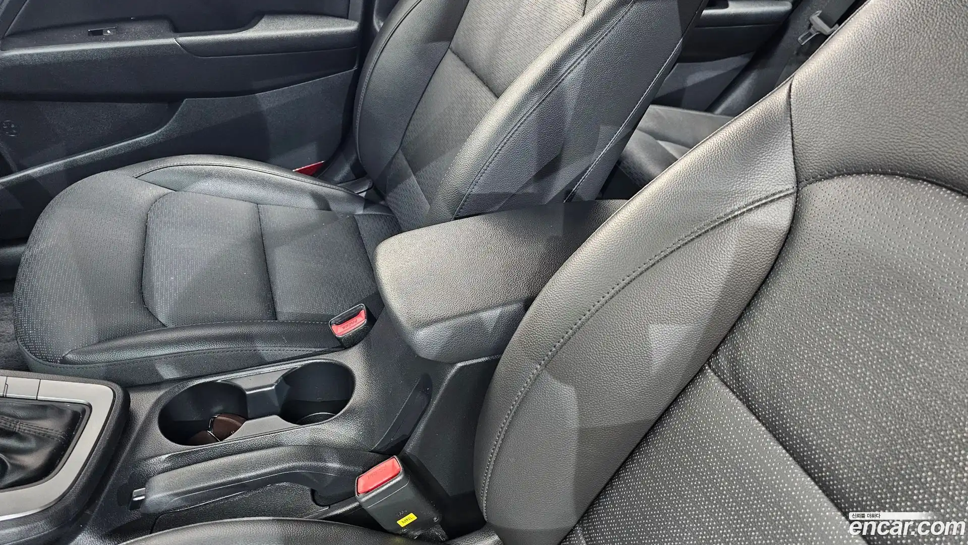 AVANTE Hyundai 2019.2-OPTION-042