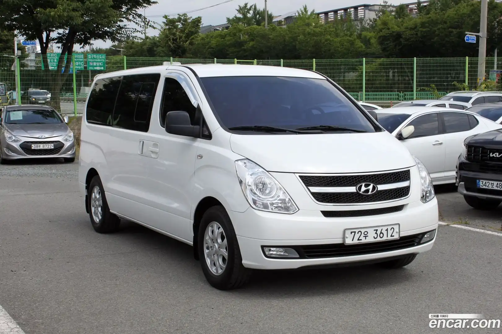Starex Hyundai 2015.7-OUTER-003