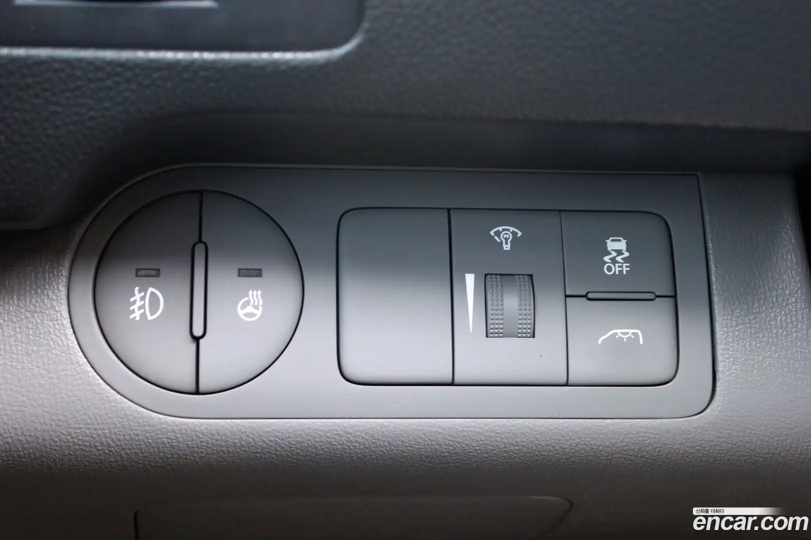 Starex Hyundai 2015.7-OPTION-016
