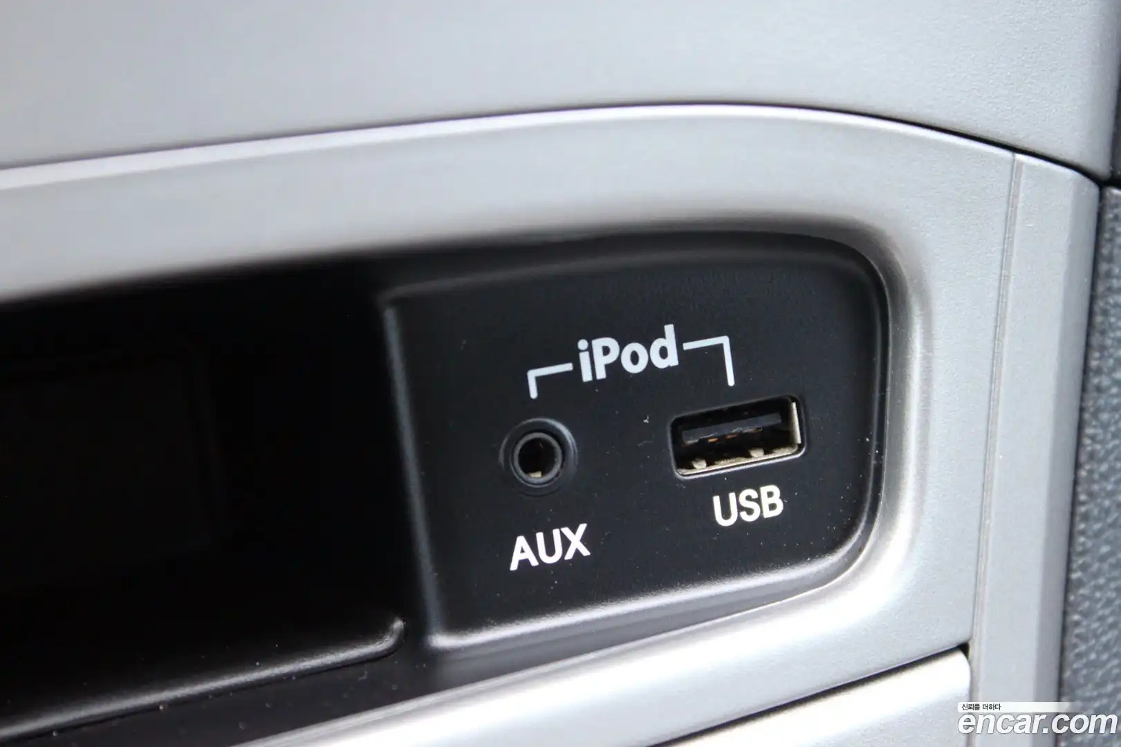 Starex Hyundai 2015.7-OPTION-018