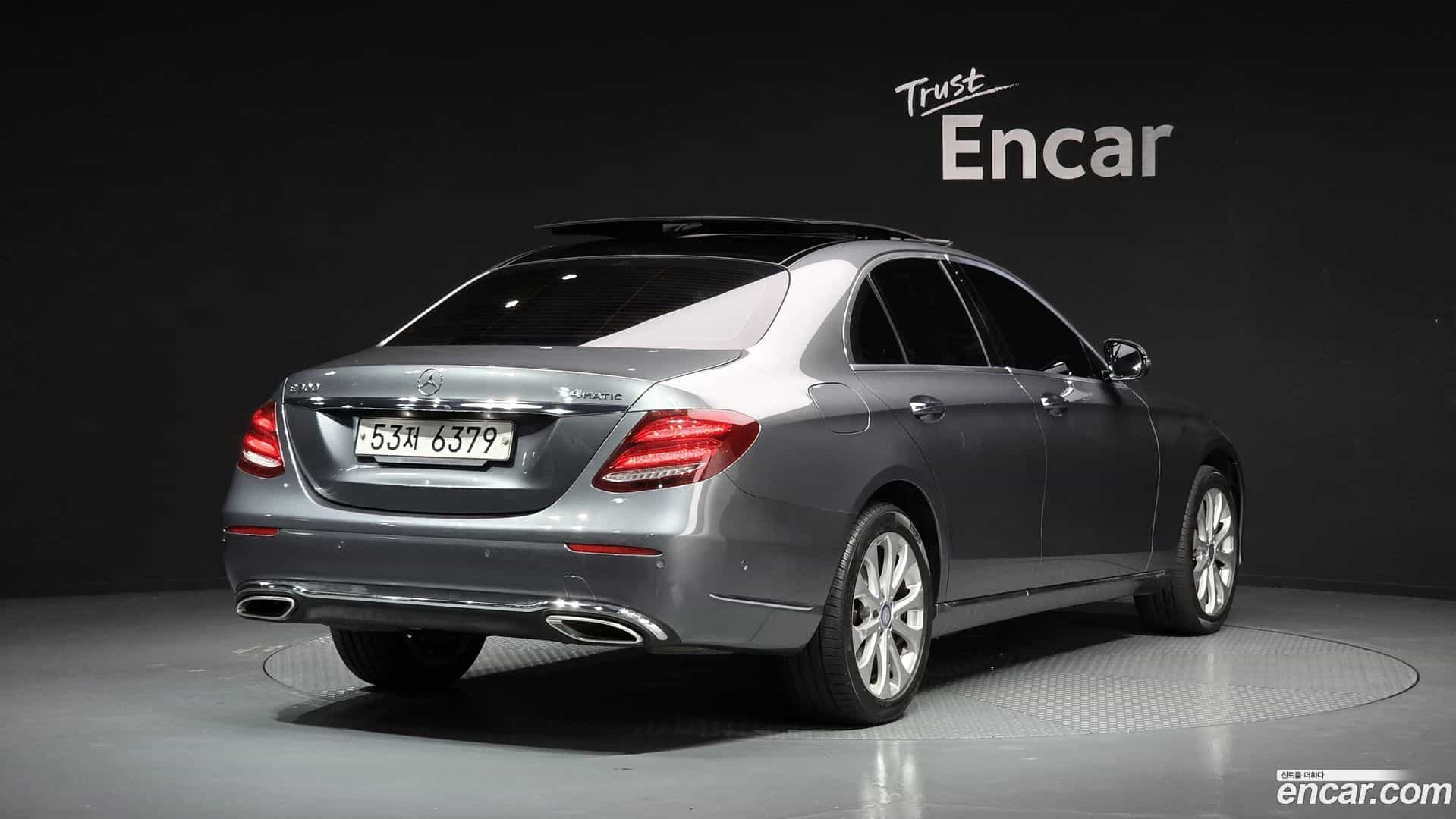 E-Class Mercedes-Benz 2017.1-OUTER-002