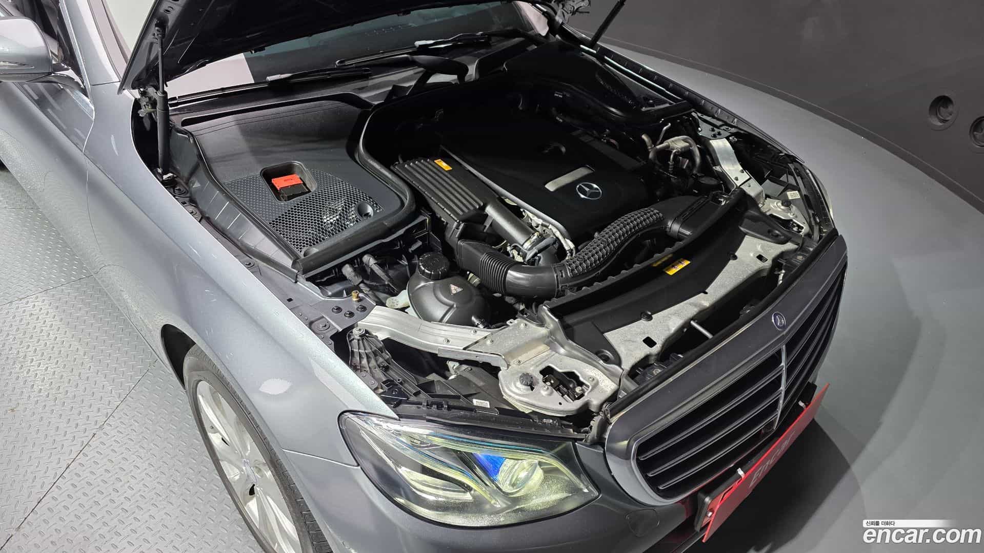 E-Class Mercedes-Benz 2017.1-OUTER-006
