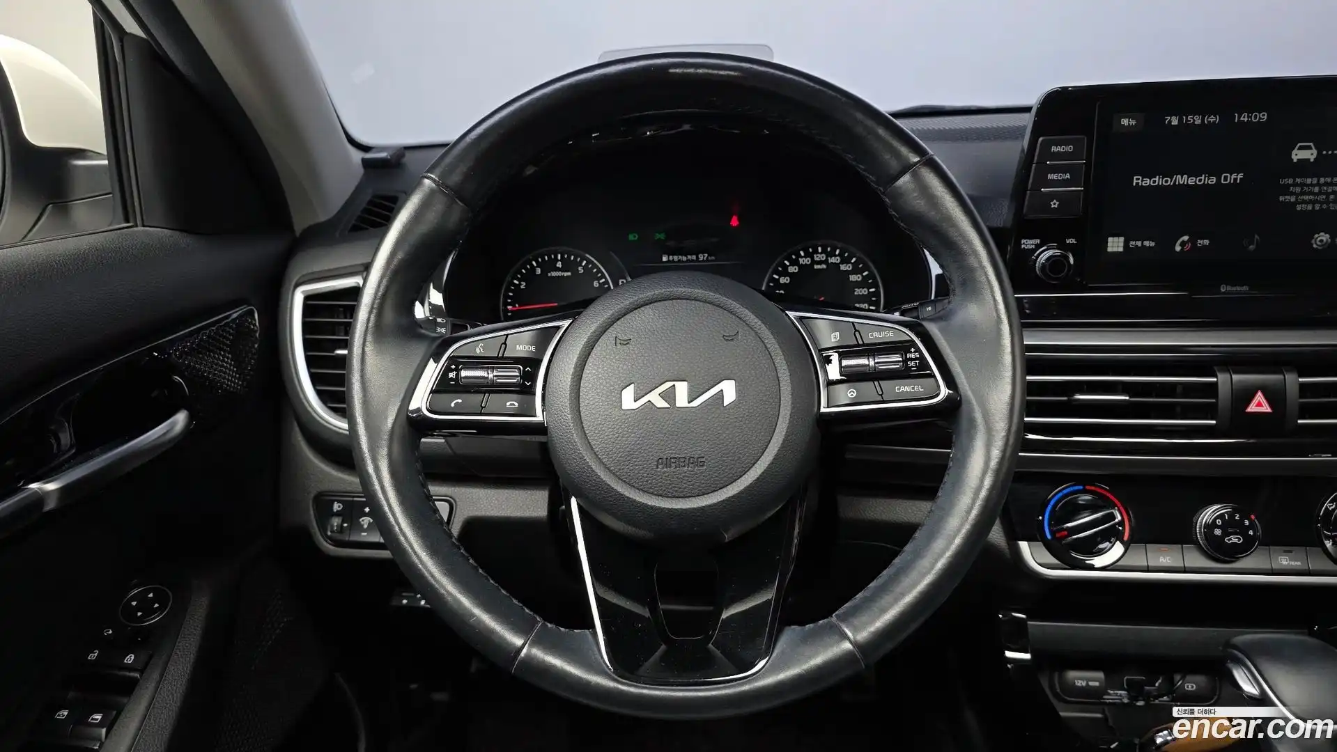 Seltos Kia 2020.4-OPTION-017
