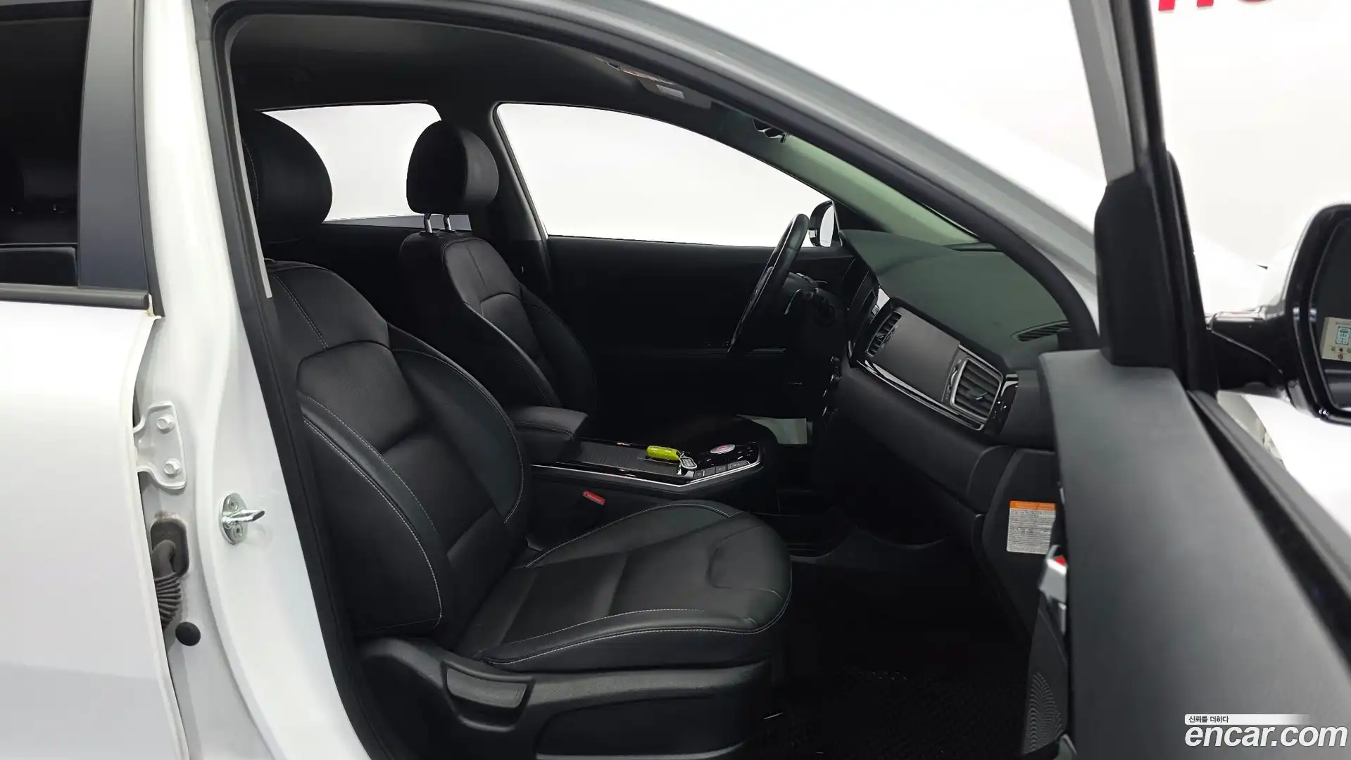 Niro Kia 2020.3-INNER-036