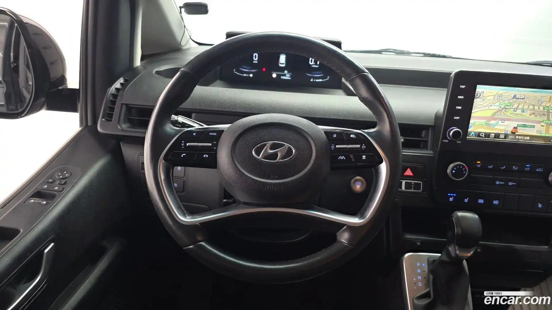 Staria Hyundai 2022.0-OPTION-017