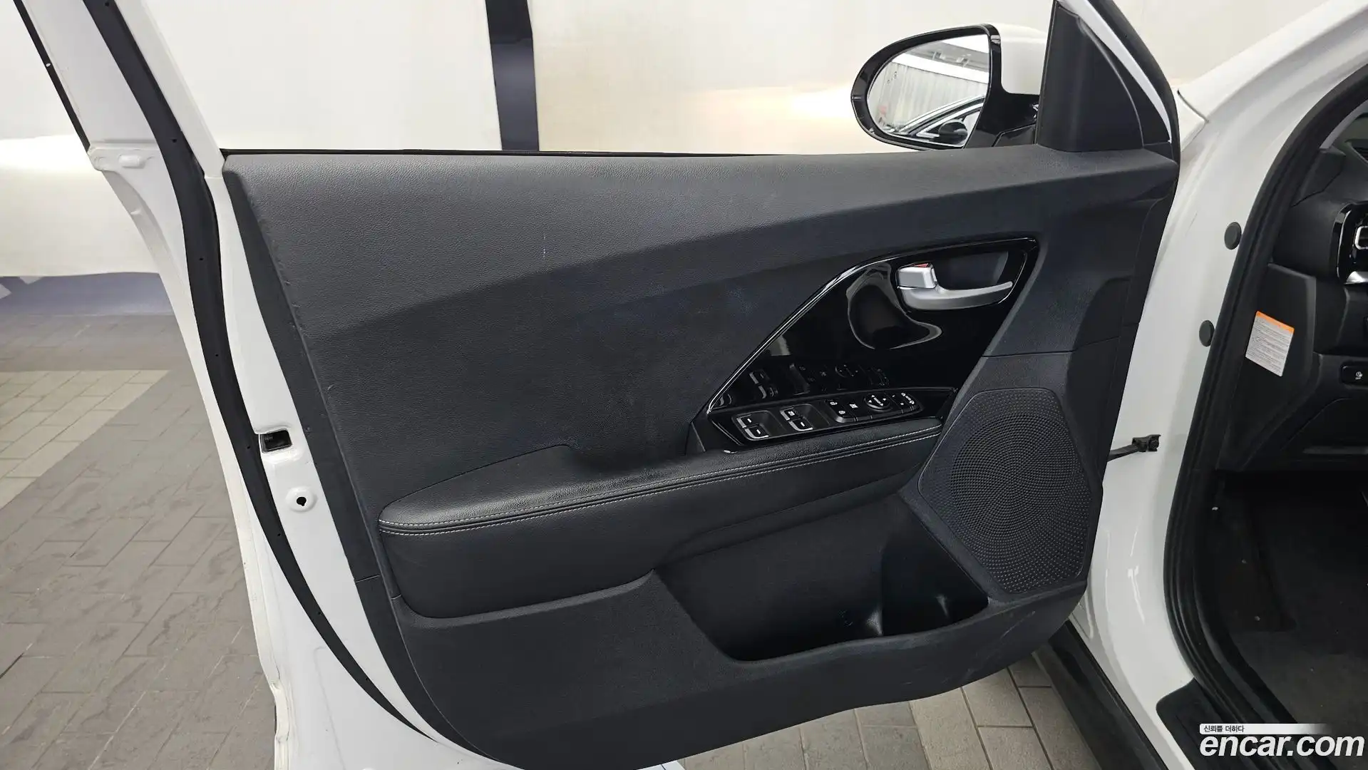 Niro Kia 2021.9-INNER-034