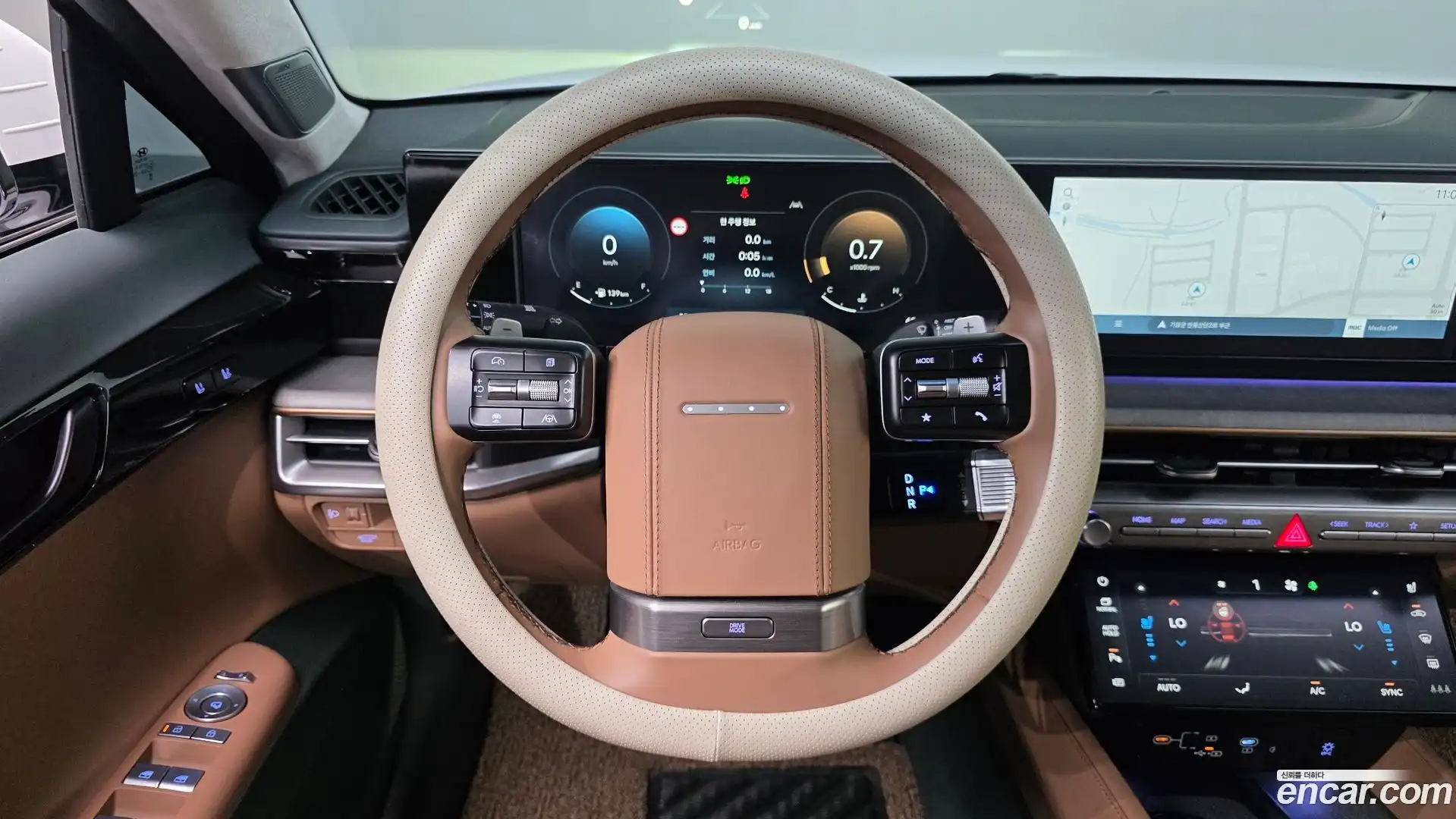 Grandeur Hyundai 2025.3-OPTION-017