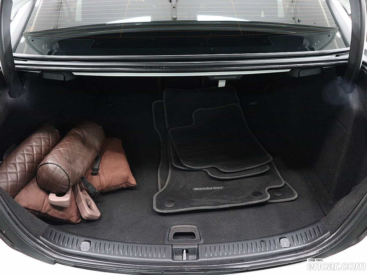 E-Class Mercedes-Benz 2021.3-OUTER-005